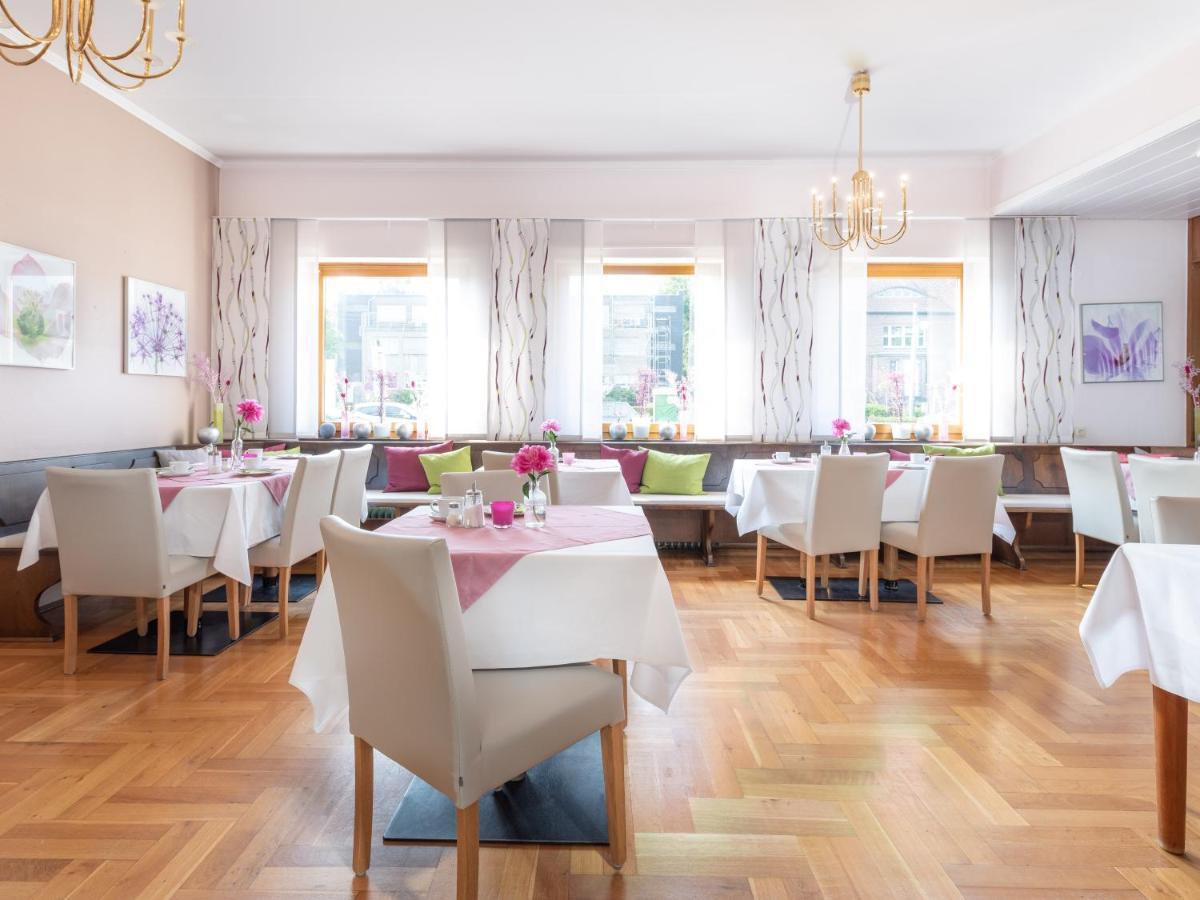 Hotel Alte Post 크레펠트 외부 사진