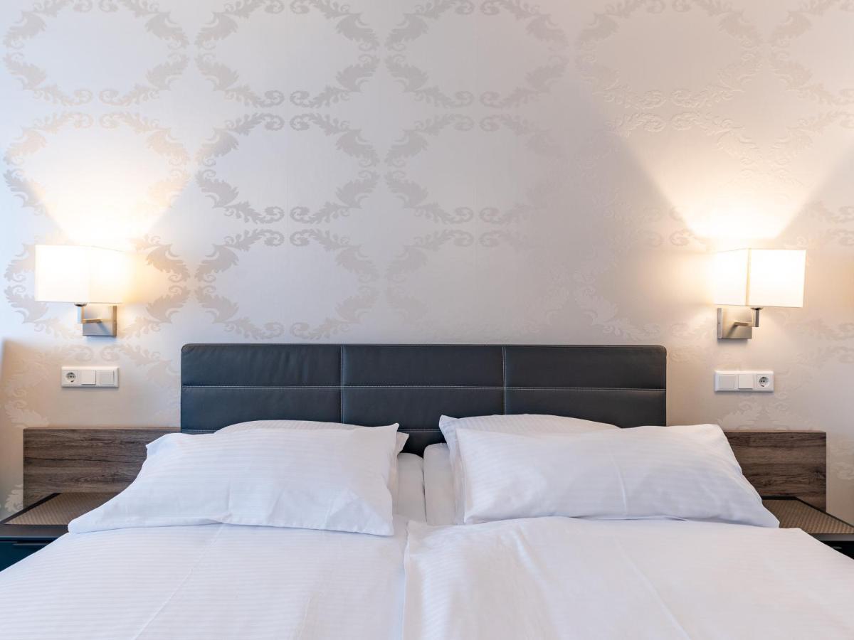 Hotel Alte Post 크레펠트 외부 사진