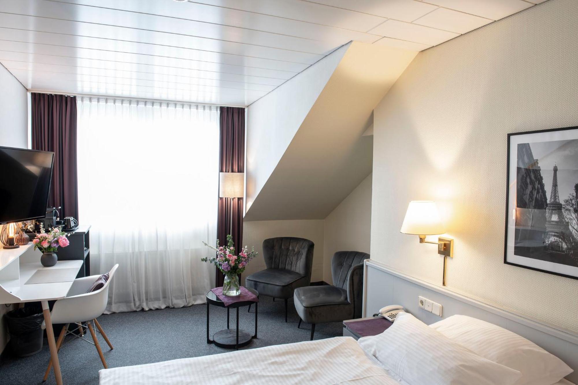 Hotel Alte Post 크레펠트 외부 사진