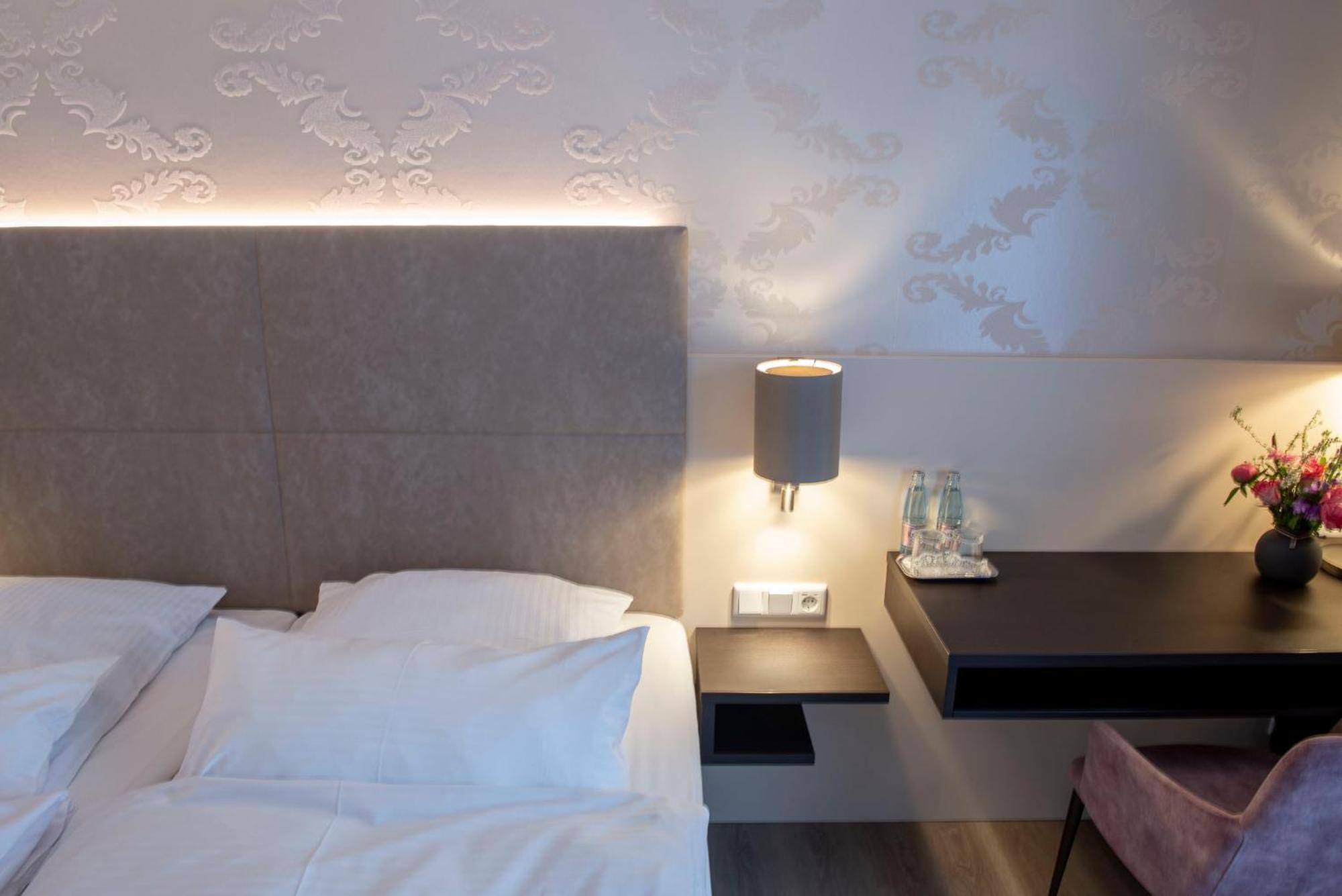 Hotel Alte Post 크레펠트 외부 사진