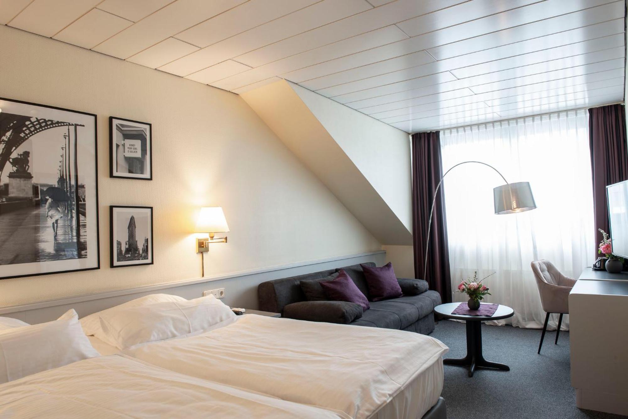 Hotel Alte Post 크레펠트 외부 사진